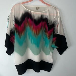 Madison Blouse Dolman Sleeves Cut Out Shoulder With Tie Gorgeous! Size Medium